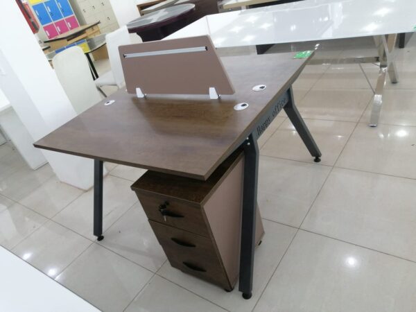 IMG-20240524-WA0094-1.jpg طاولة مكتبي وحدة عمل ثنائي ١٢٠سم