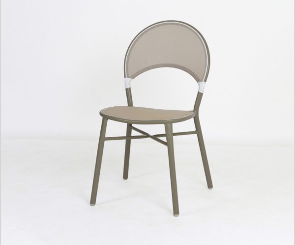 كرسي مفرد حديد متوفر لونين
